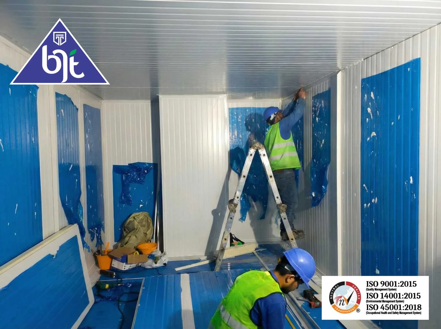 Pembangunan cold storage panel